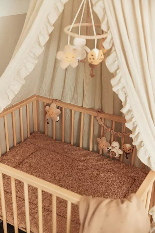 Jollein Play Mat Boucle - Biscuit in crib