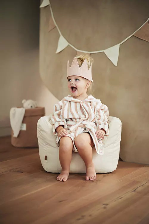 Child wearing Jollein Birthday Crown Wild Rose