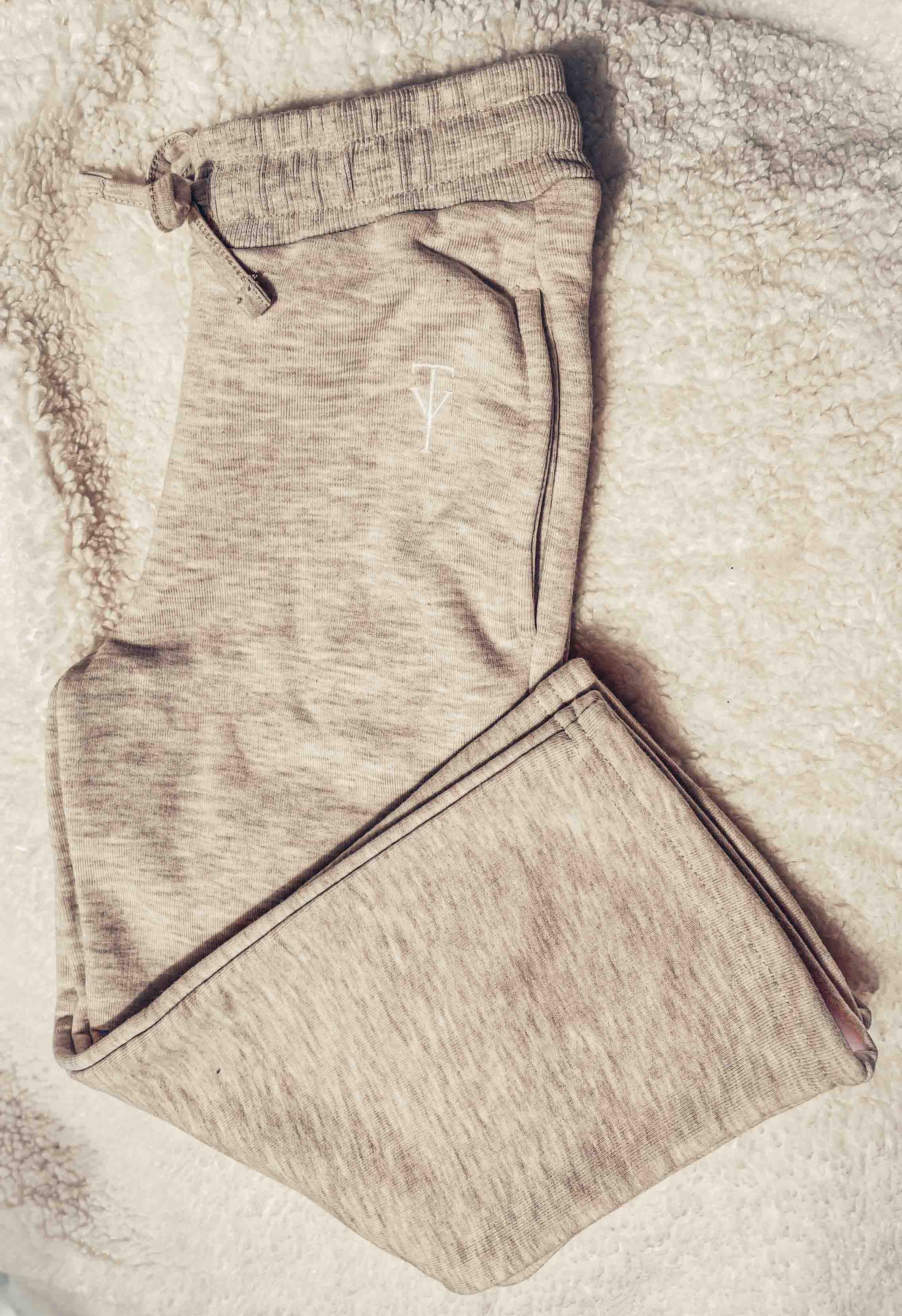 Two You Label Pants Straight