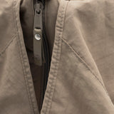 Jollein Urban diaper bag in Earthy, close-up of the zip fastening