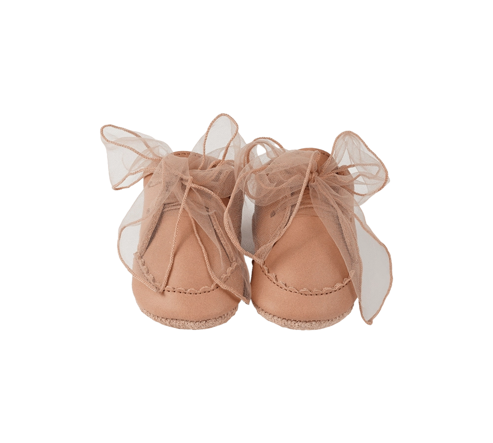 Donsje Lonny baby sneakers in Rose Dawn Classic Leather, with chiffon bows, front view