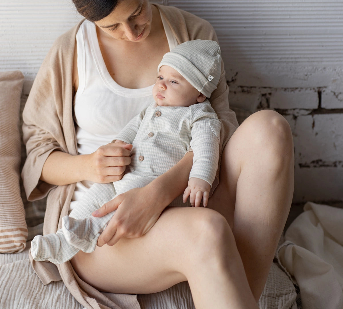 1+ In The Family | Guim Newborn Onesie - Pale Aqua