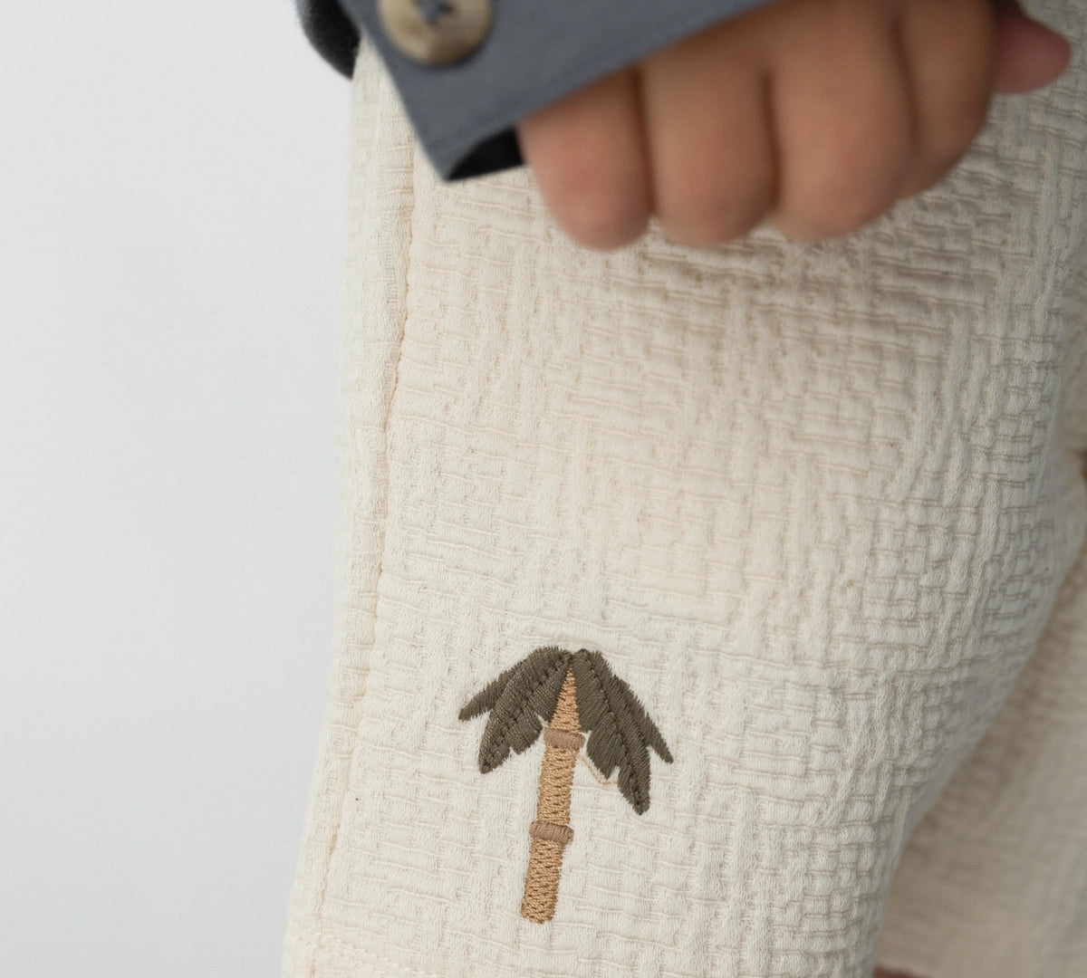 Donsje | Ithri Shorts Palm Tree - Warm White