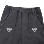 Donsje Kassim Koala trousers in Cloudy Grey, close-up of the waistband and koala pockets