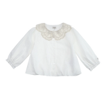 Donsje Kieke blouse in Crispy White, front view with lace collar