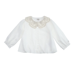 Donsje Kieke blouse in Crispy White, front view with lace collar