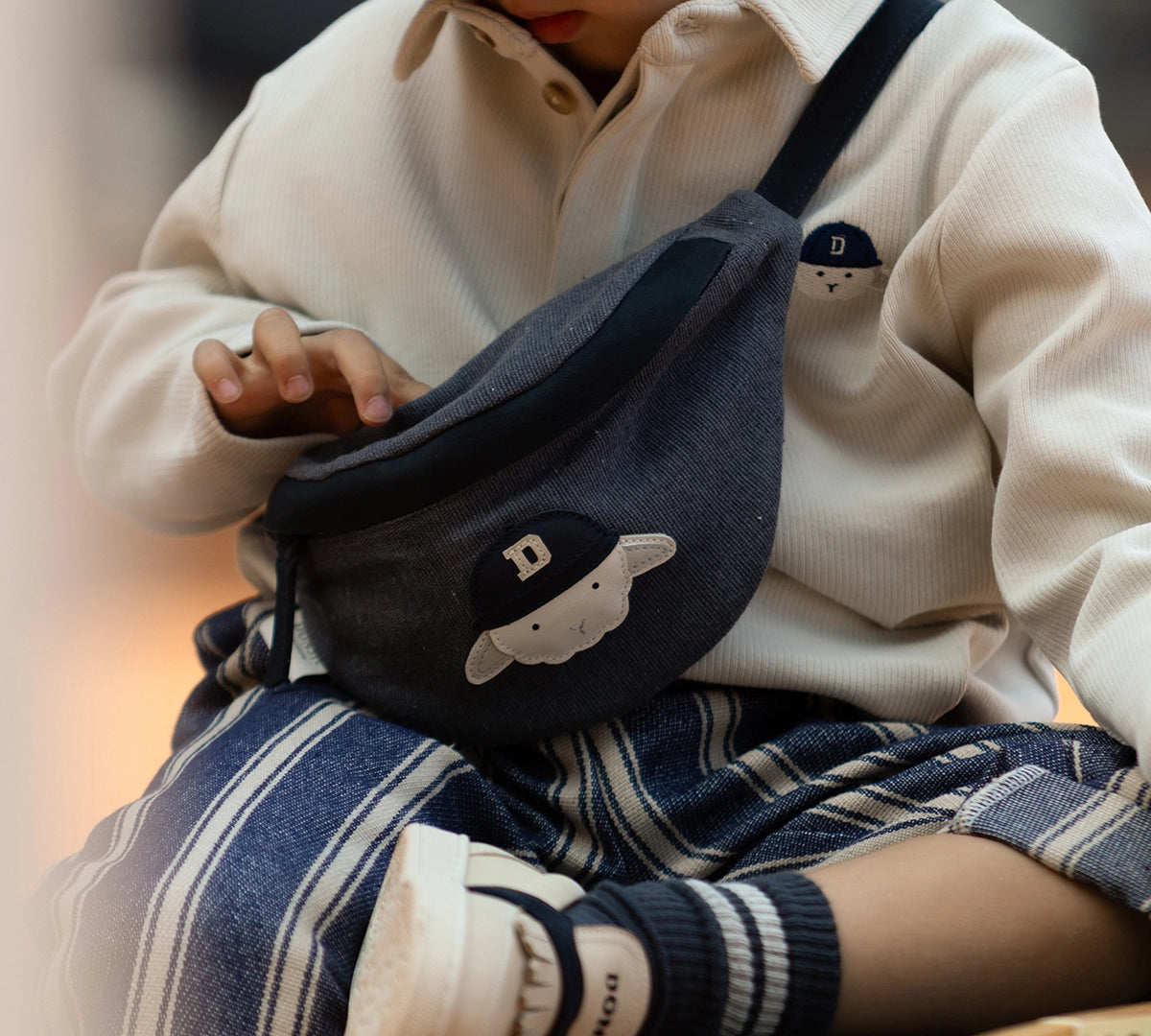 Donsje - Thierry Bumbag Sporty Lammy - Stone Grey
