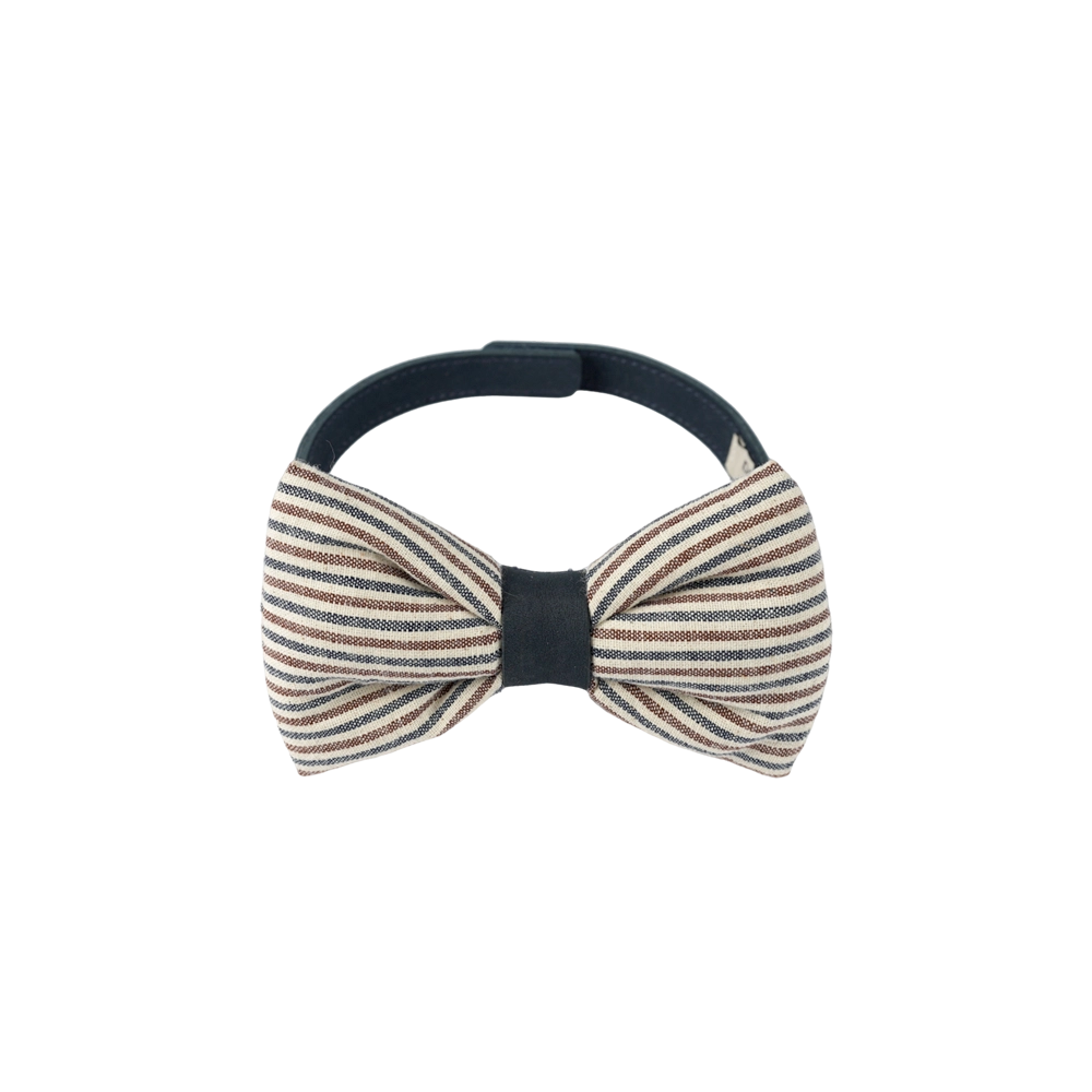 Donsje Zefrin bow tie in Navy and Burgundy Thin Striped, front view