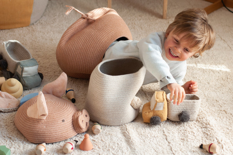 Lorena Canals Basket Peggy the Pig