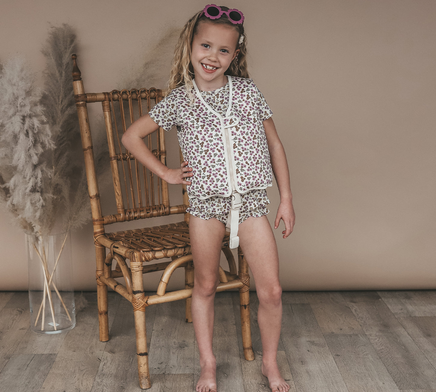 Salted Stories Sparkly Flowers floating vest in White Swan back product image